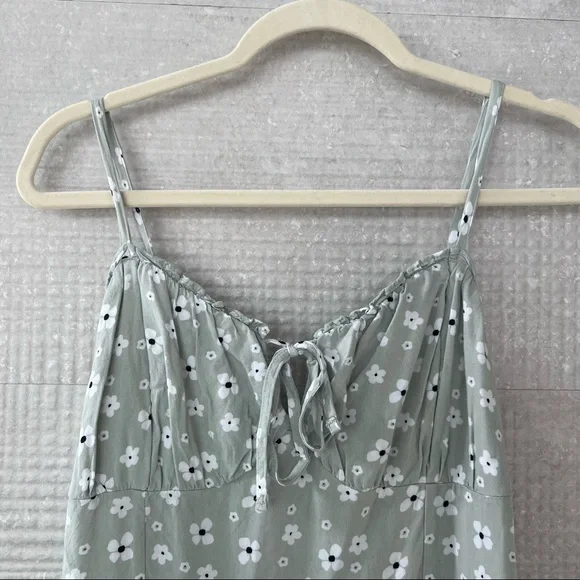 Hollister Ruched Short Dress - Picture 2 of 5